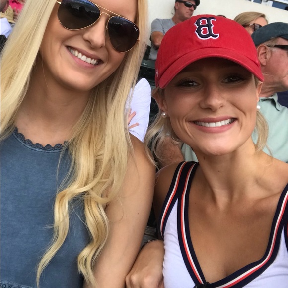 Meet your Posher, Maddie - Picture 1 of 1